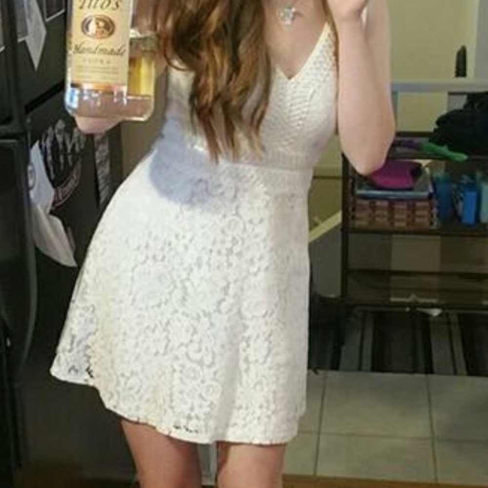 White lace dress